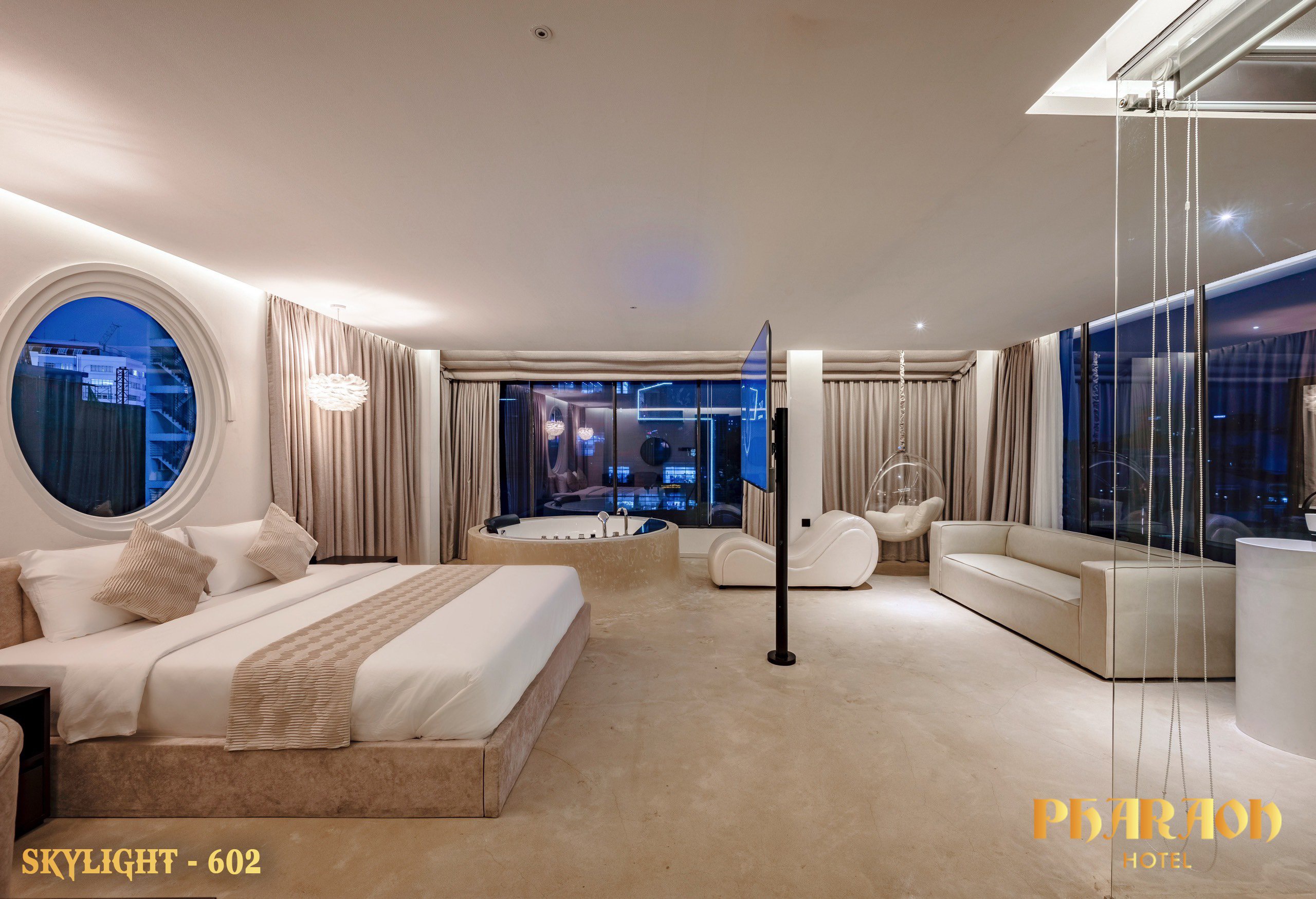 Skylight - Pharaon Hotel